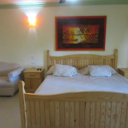 Hotel Cambri ناغوا الغرفة الصورة